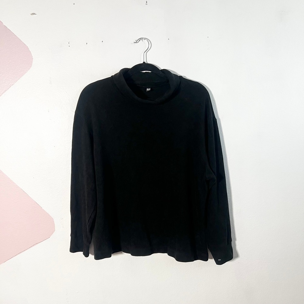 Uniqlo Long Sleeve Top Women's Large Black Ribbed Cozy Minimalist